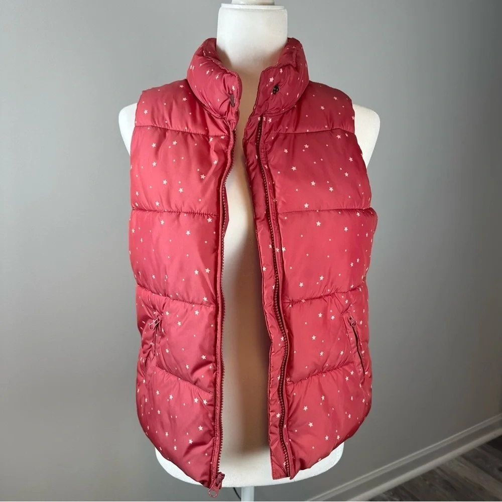 GapKids Red Star Print Puffer Vest XXL (14-16) Warm Winter Layer